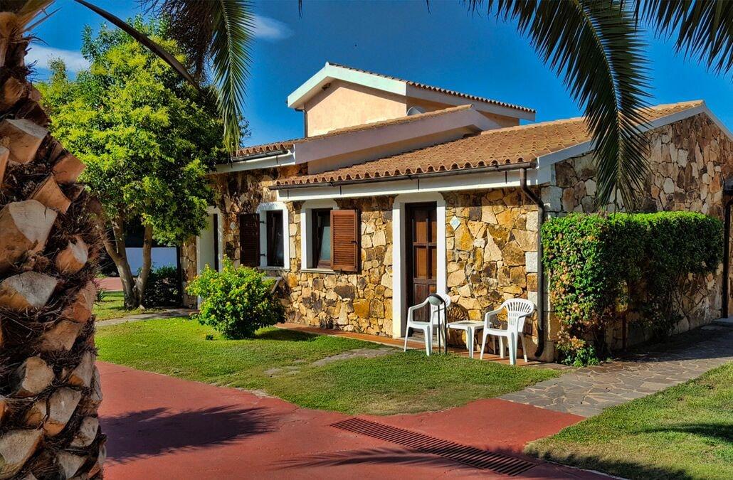 Amareclub Le Rose Hotel San Teodoro  Exterior photo
